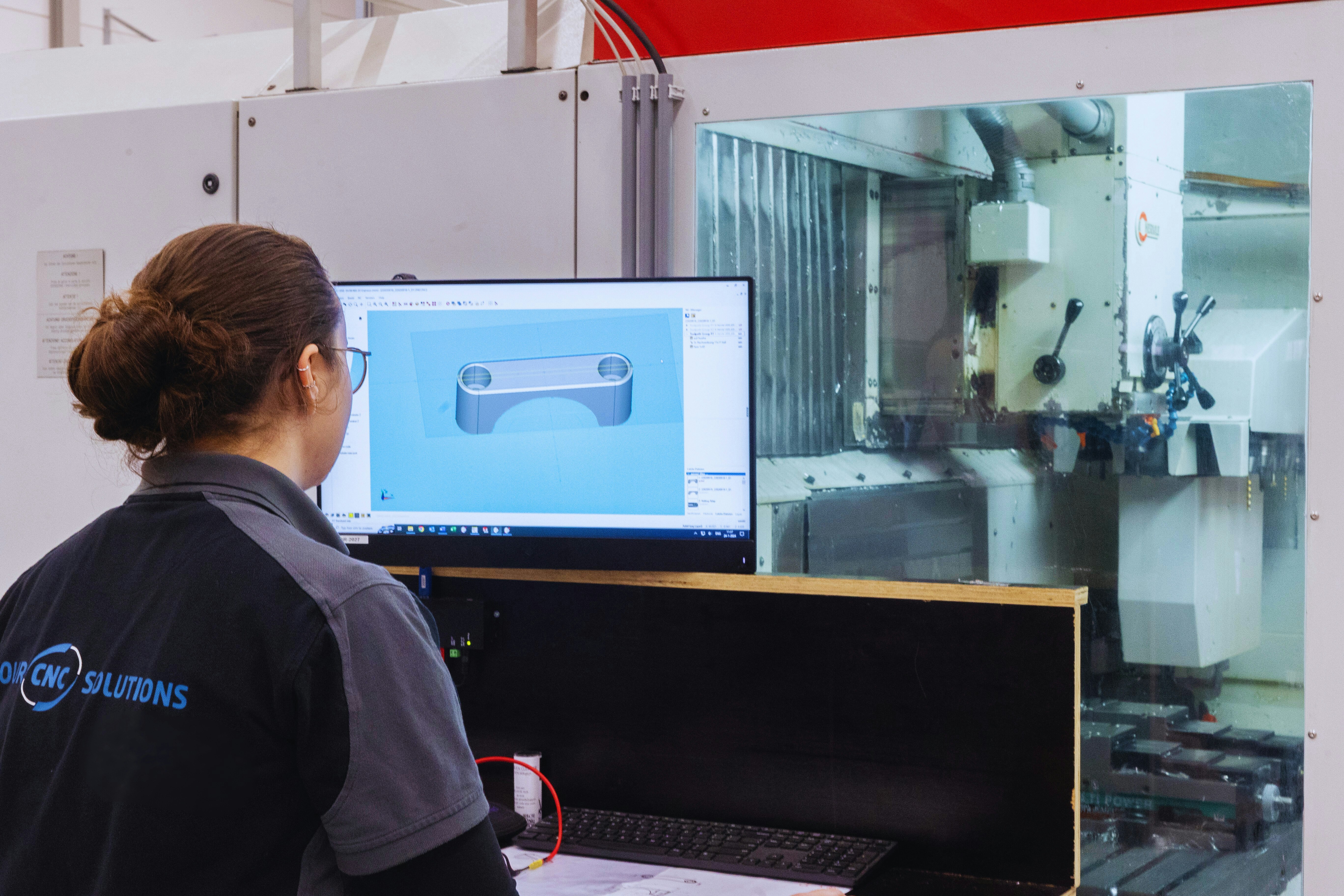 medewerker-silke-your-cnc-solutions